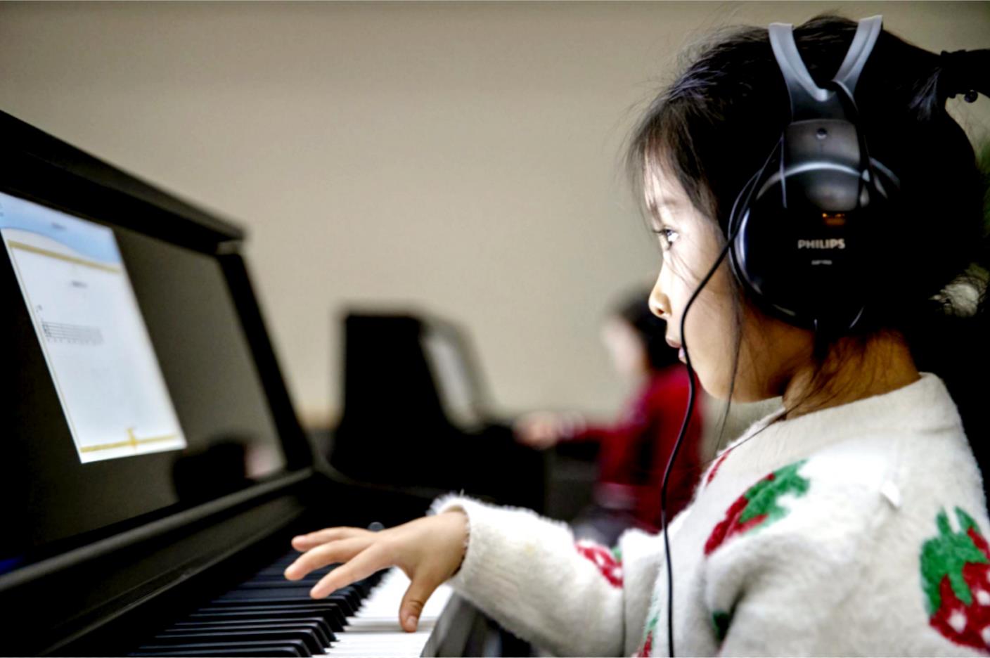 艾嘉钢琴  ——普及中国幼儿钢琴  启蒙教育